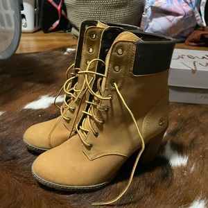 Timberland heels like new
